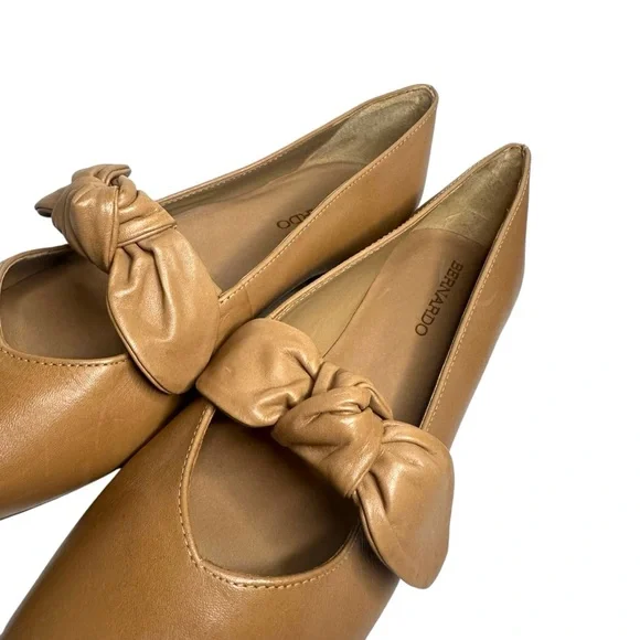Bernardo Emersyn Tan Bow Flats Size 9 - Picture 4 of 6